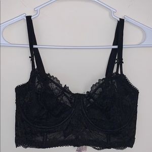 Victoria Secret 32DD Lace Push-up bra